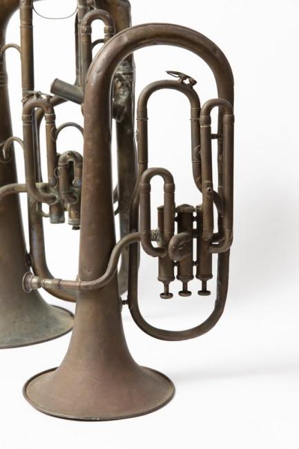 Brass horns