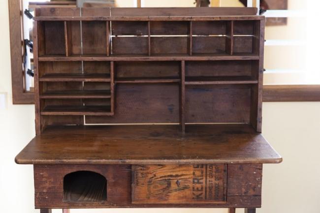 Ah Ming’s (Georgie’s) Desk