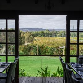 Black Swan Winery and Restaurant
