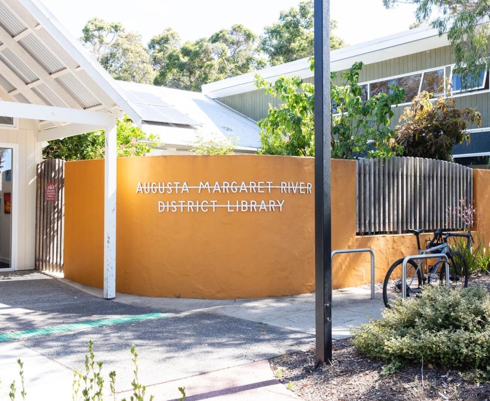 Margaret River Library Overview