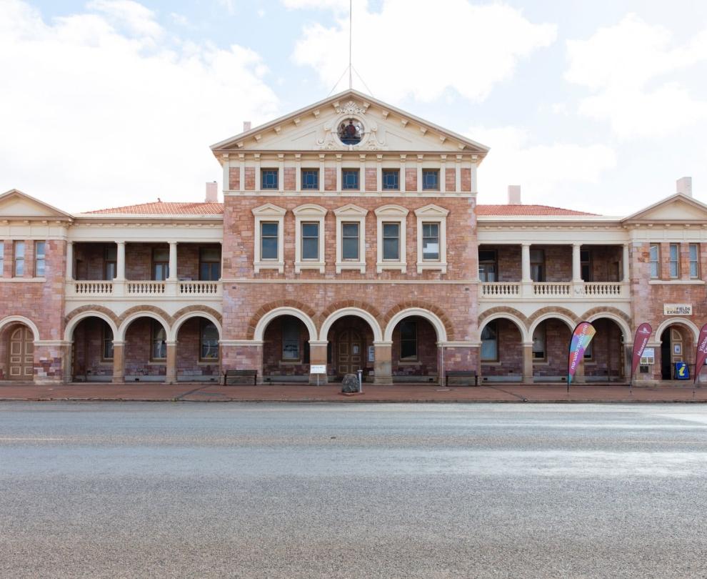 Coolgardie Visitors Centre & Goldfields Exhibition Museum Overview