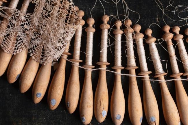 Material works of art